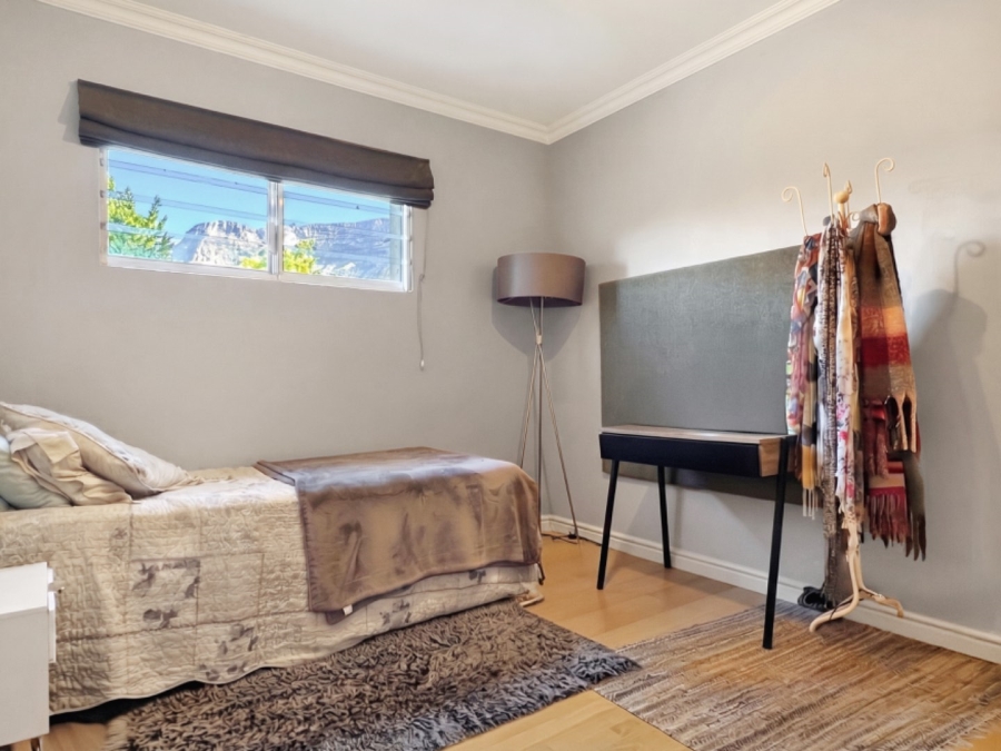 To Let 2 Bedroom Property for Rent in Tamboerskloof Western Cape